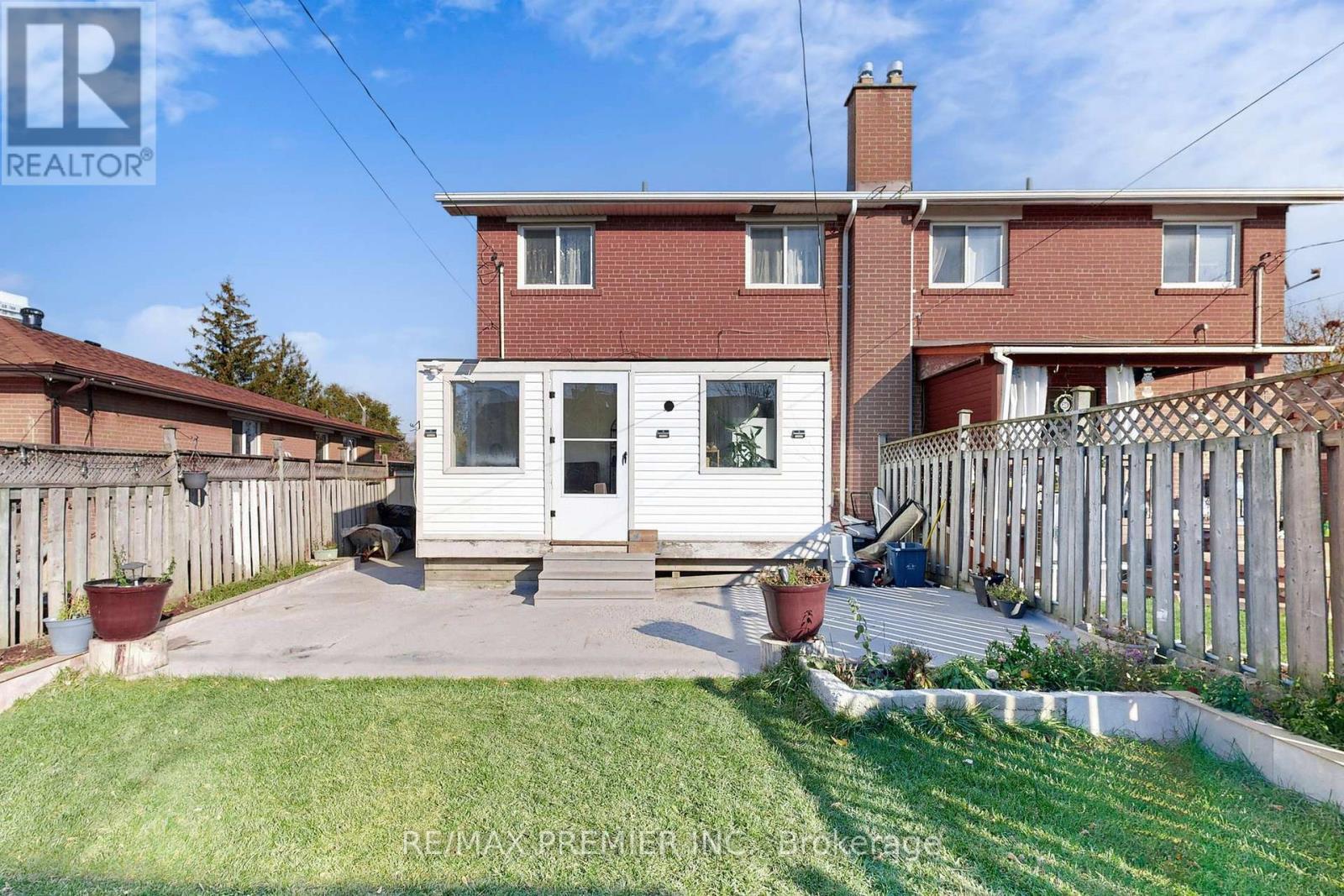 888 Krosno Boulevard, Pickering, ON - Outdoor With Exterior