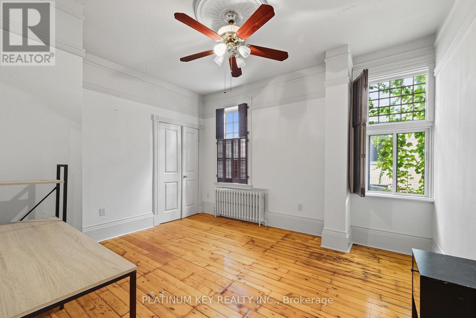 603 Queens Avenue, London East (East F), ON - Indoor