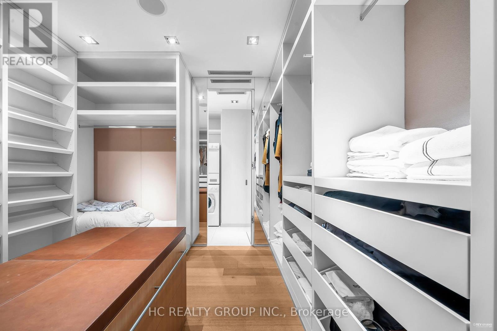 302 - 238 Davenport Road, Toronto, ON - Indoor