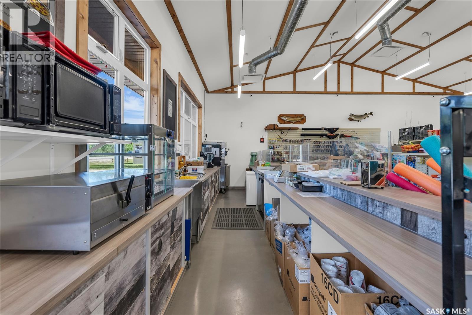 Rusty Hook Enterprises Ltd., Tobin Lake, SK