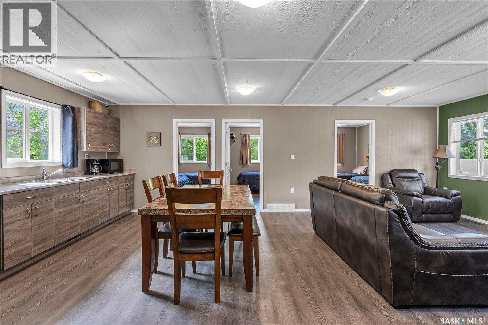 Rusty Hook Enterprises Ltd., Tobin Lake, SK