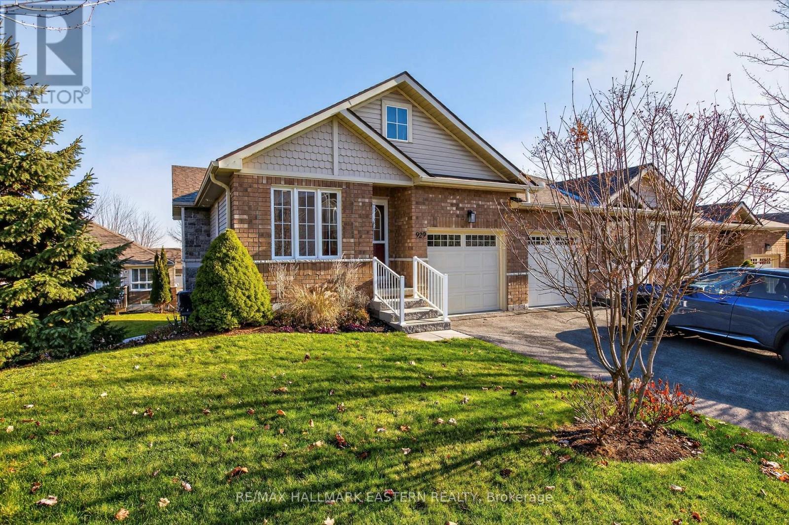 #1 - 929 Wentworth Street, Peterborough (Otonabee Ward 1), ON - Outdoor