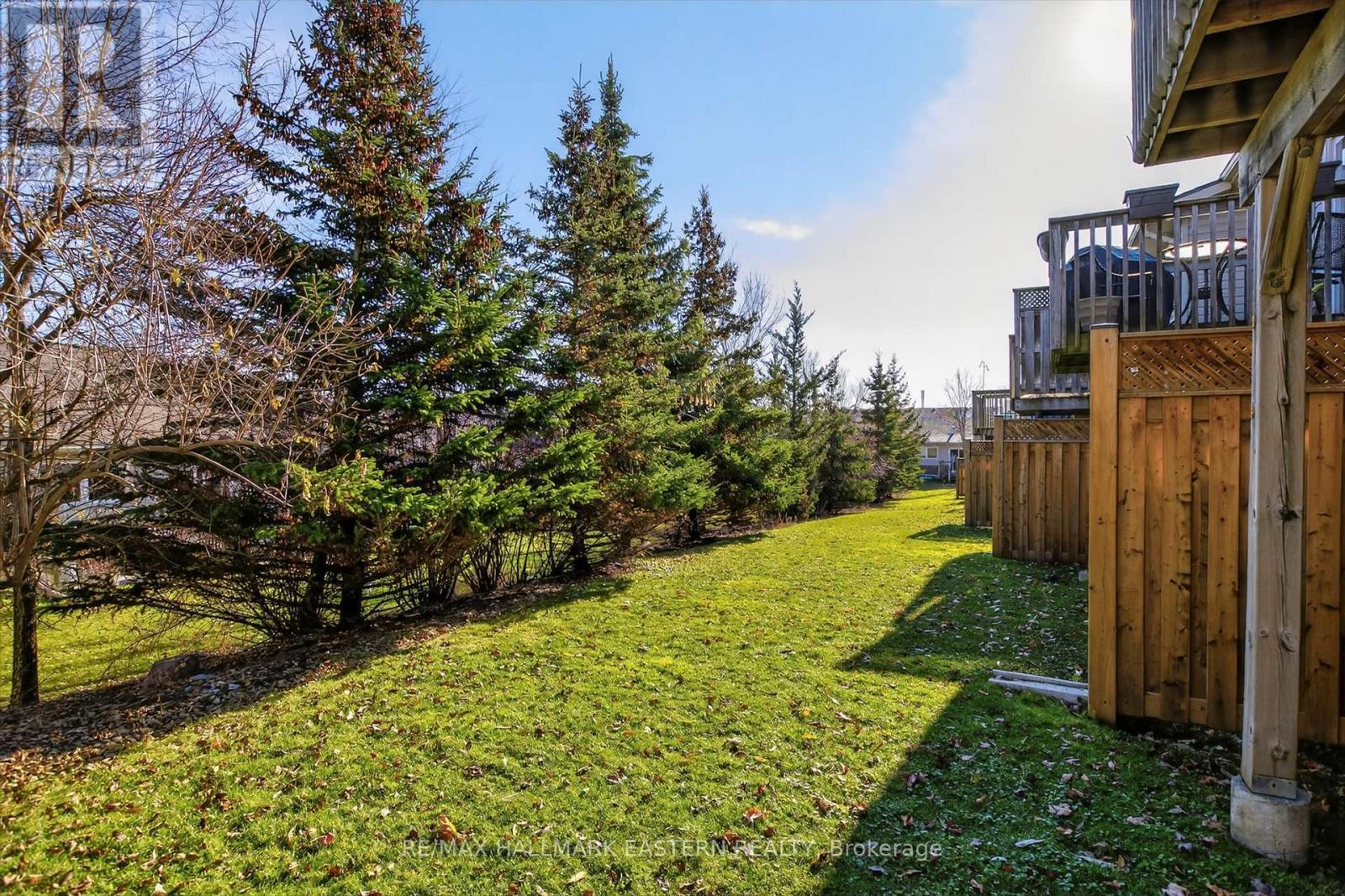 #1 - 929 Wentworth Street, Peterborough (Otonabee Ward 1), ON - Outdoor