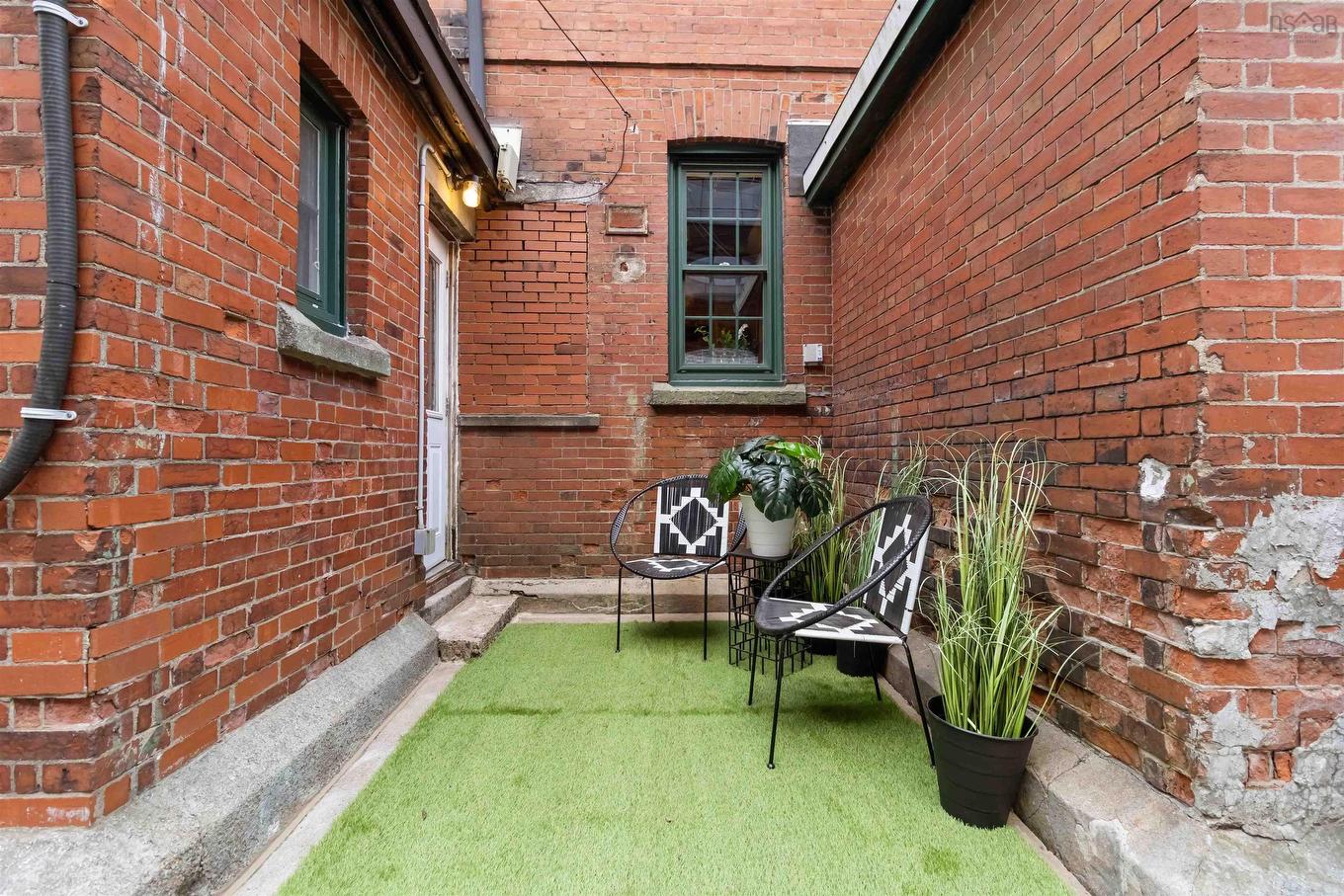 2060 Brunswick Street, Halifax, NS