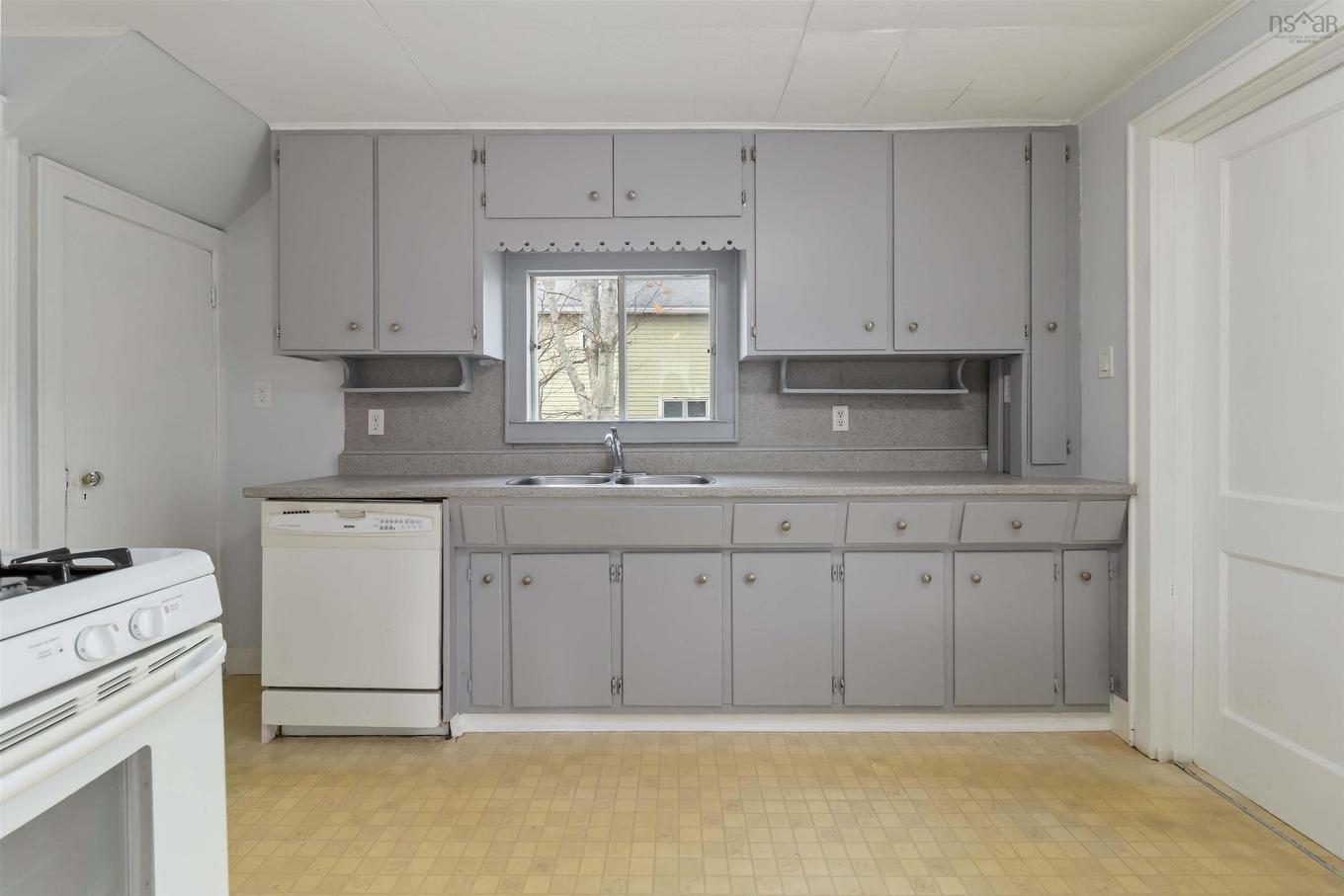 10 Bonaventure Drive, Halifax, NS