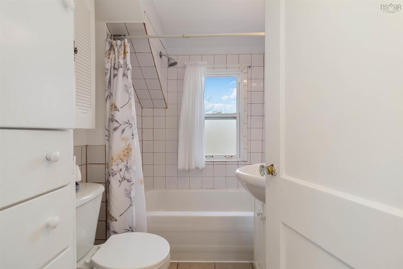 10 Bonaventure Drive, Halifax, NS