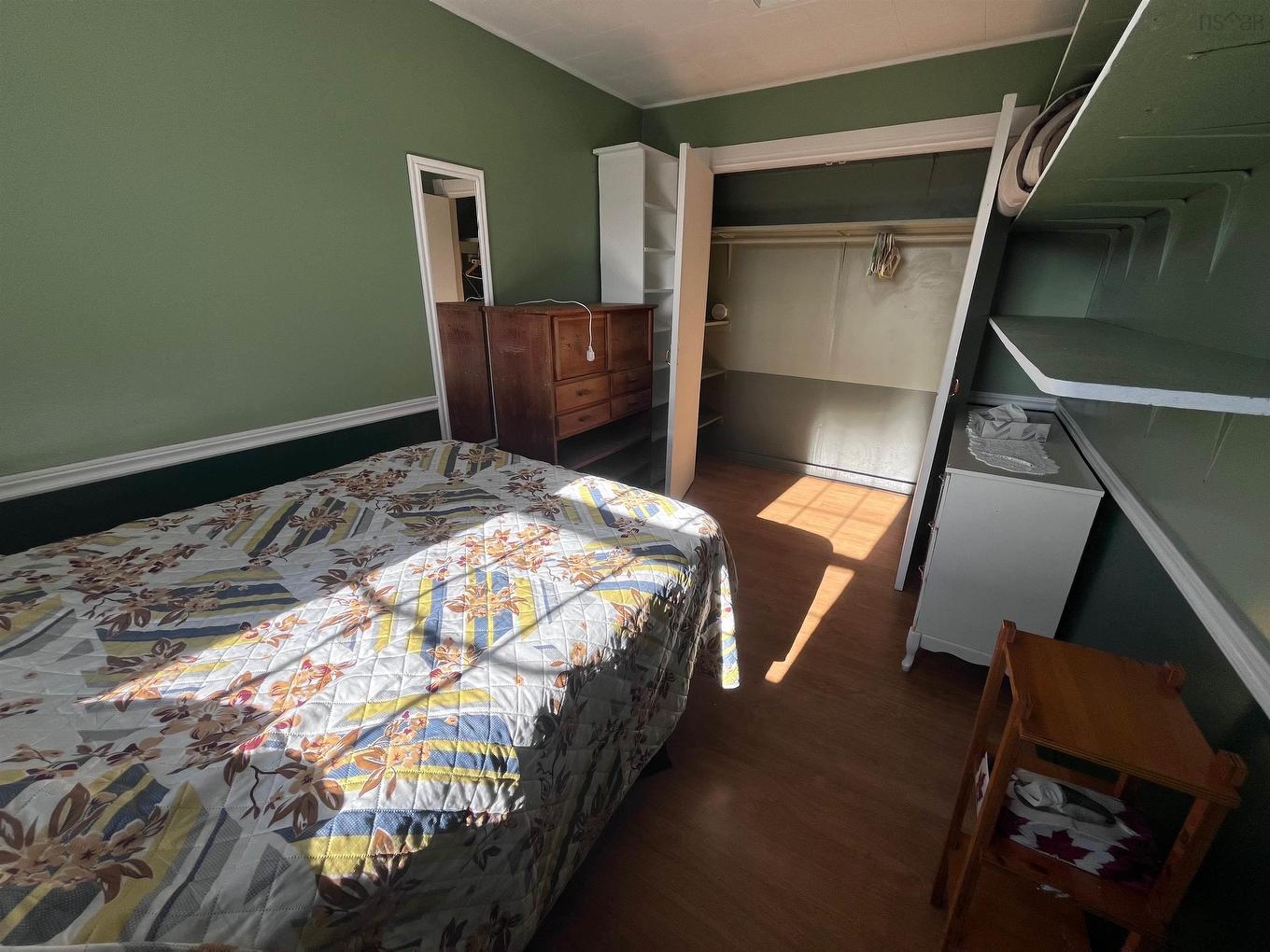 28 Sangster Road, New Harbour, NS