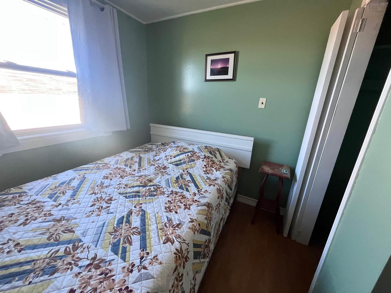 28 Sangster Road, New Harbour, NS