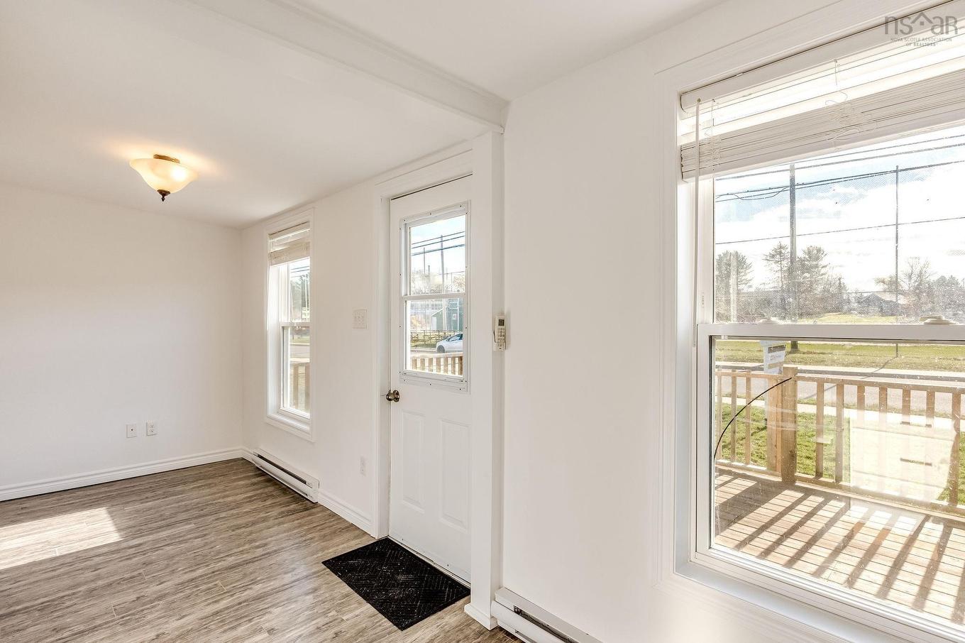 18 School Street, Hantsport, NS