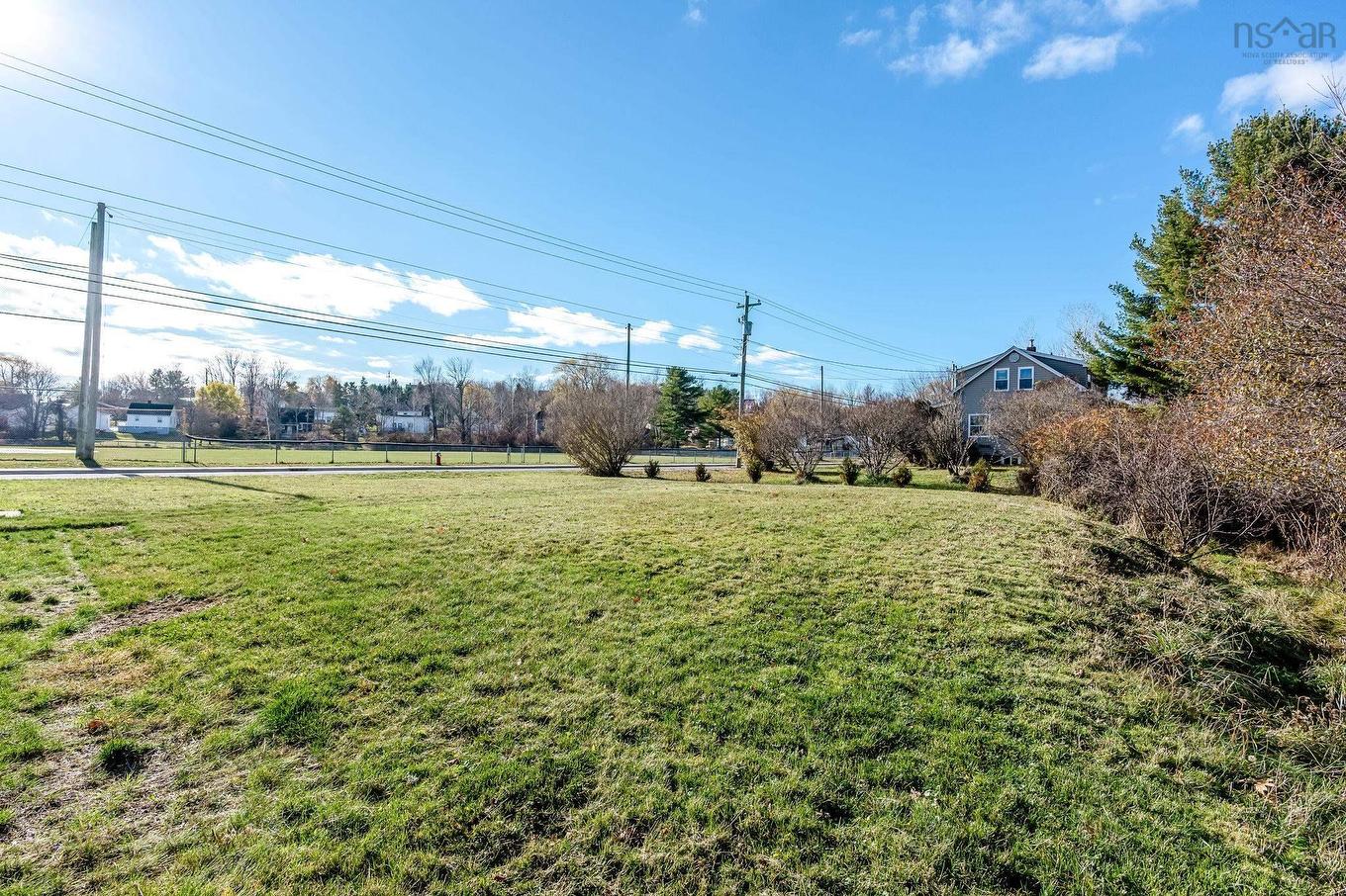 18 School Street, Hantsport, NS