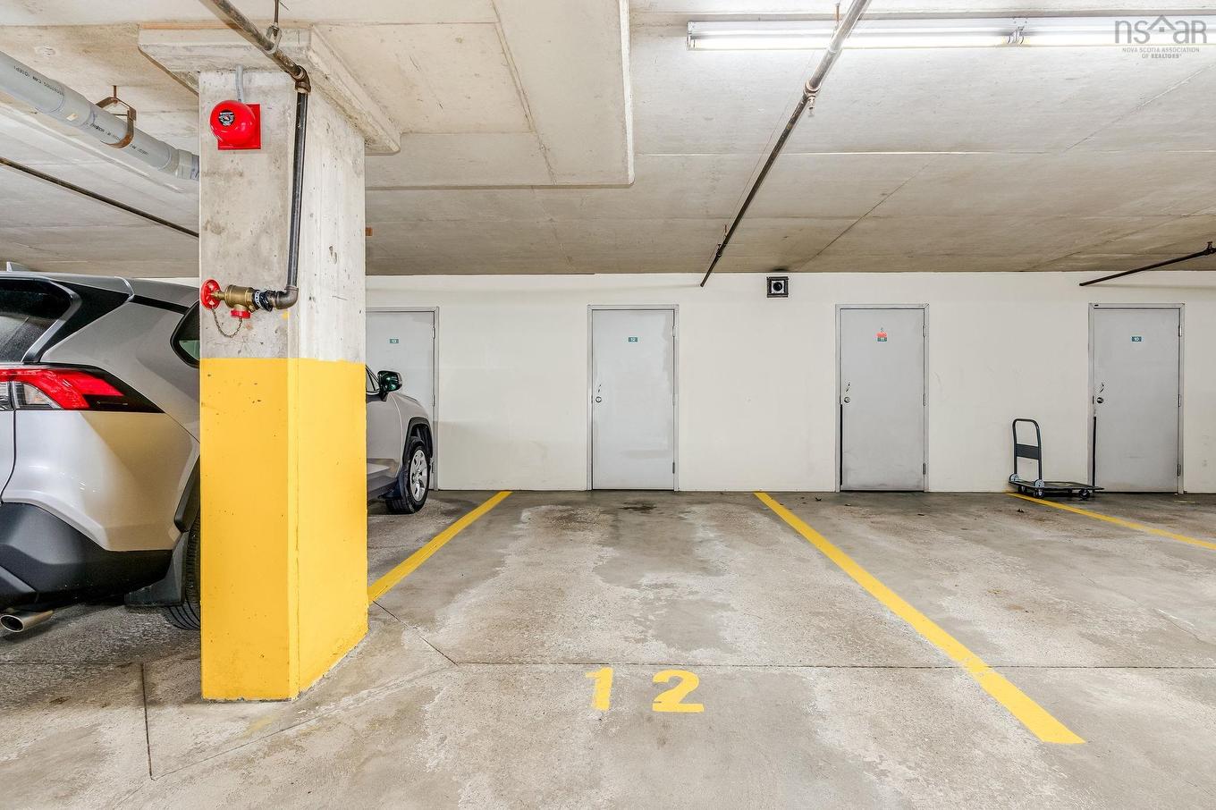 311 2 Lake Drive, Bedford, NS