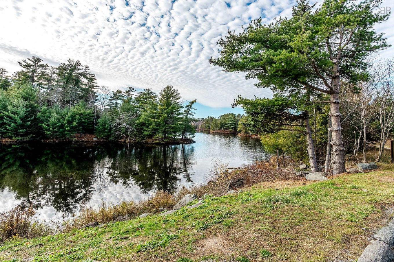 311 2 Lake Drive, Bedford, NS