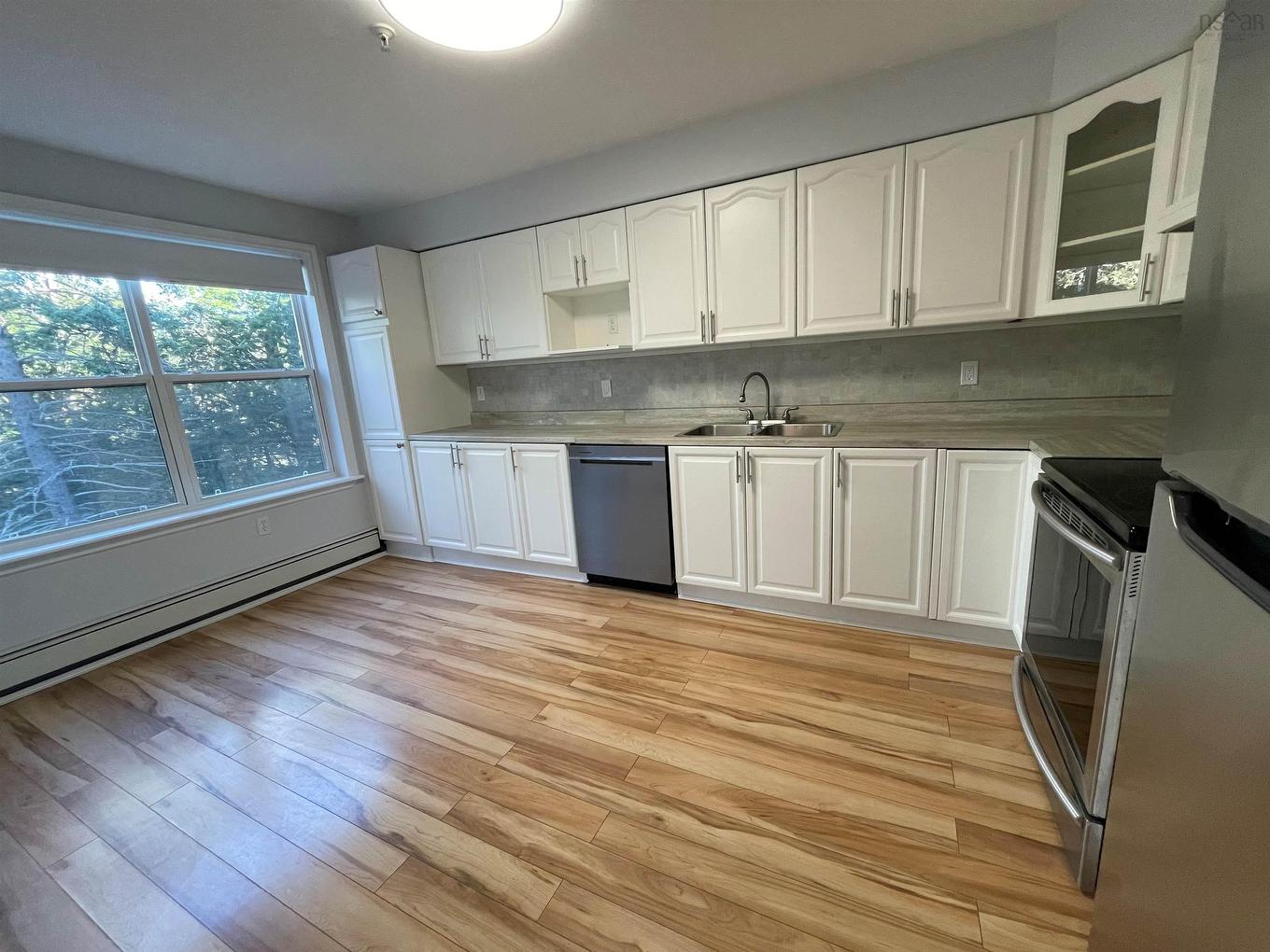 311 2 Lake Drive, Bedford, NS