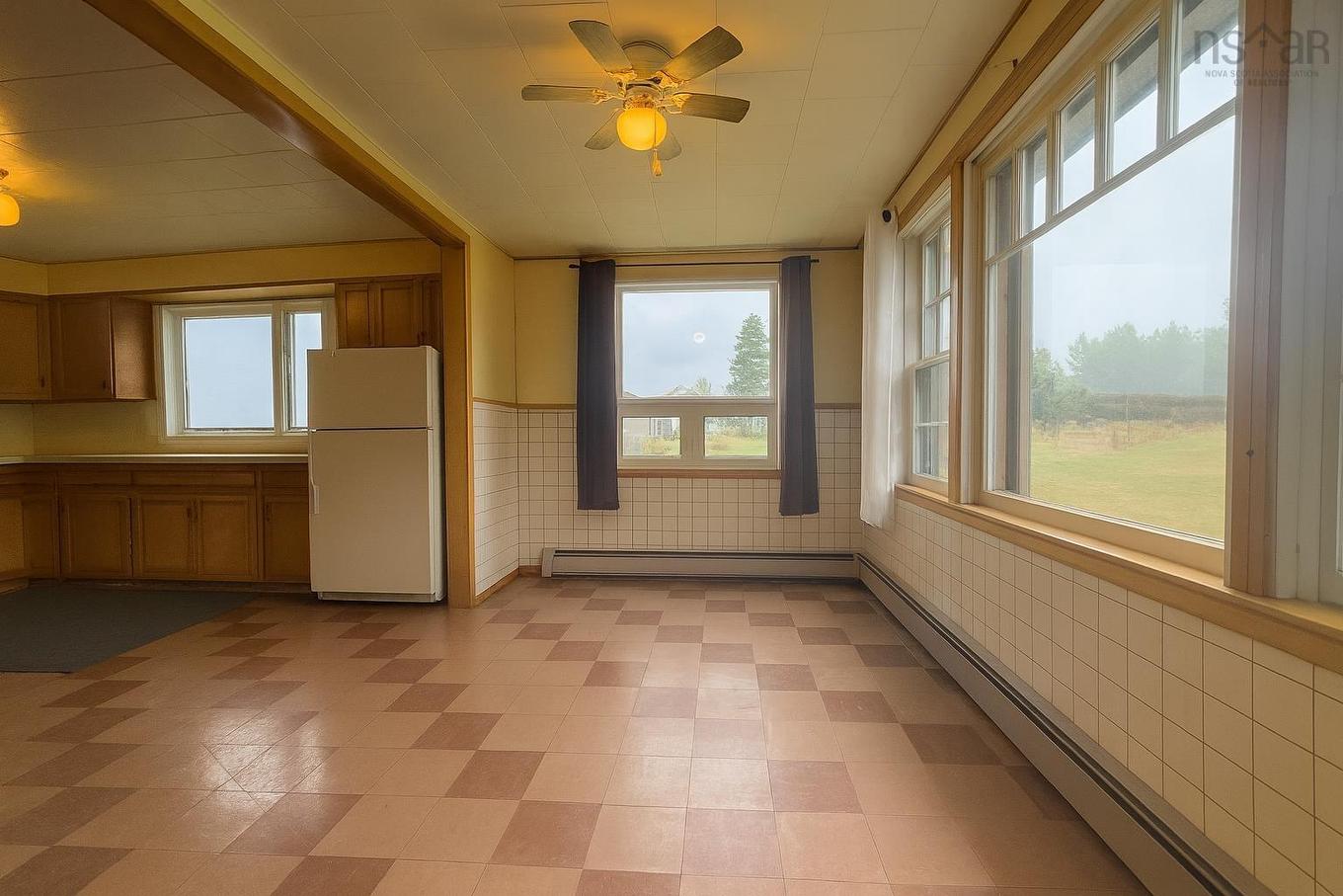 116 Trunk 6 Highway, Amherst, NS