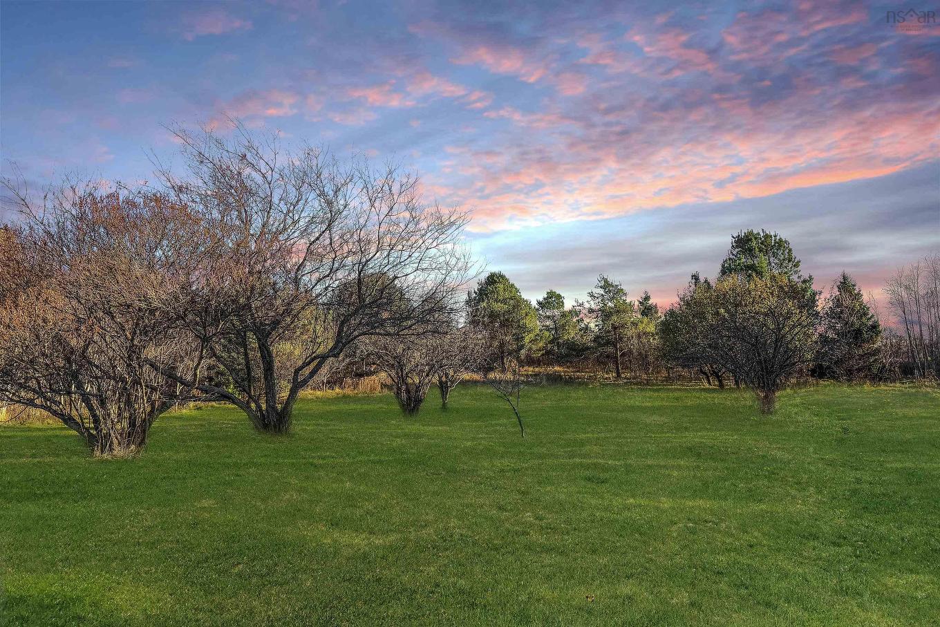 116 Trunk 6 Highway, Amherst, NS