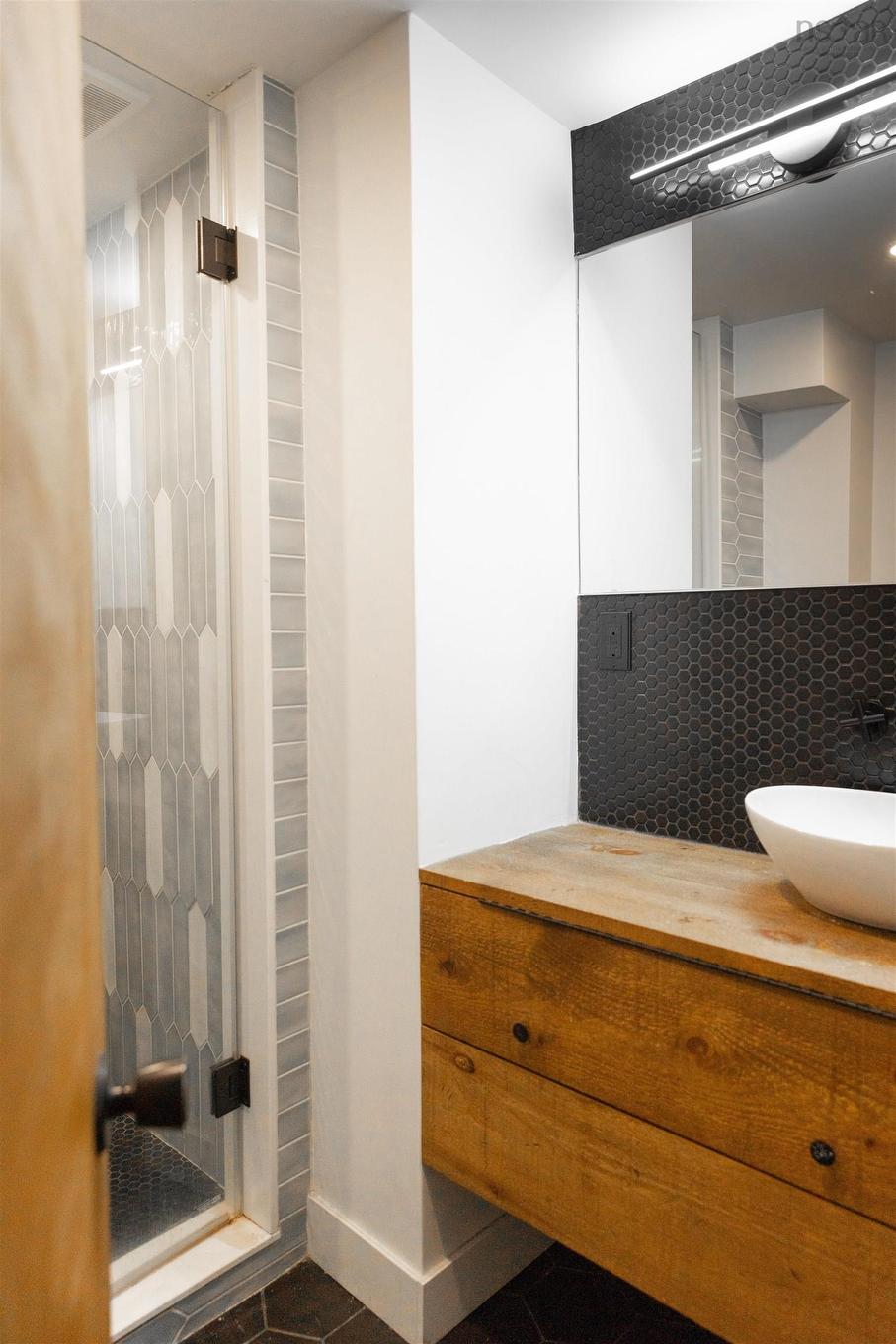 20 Dakin Drive, Halifax, NS