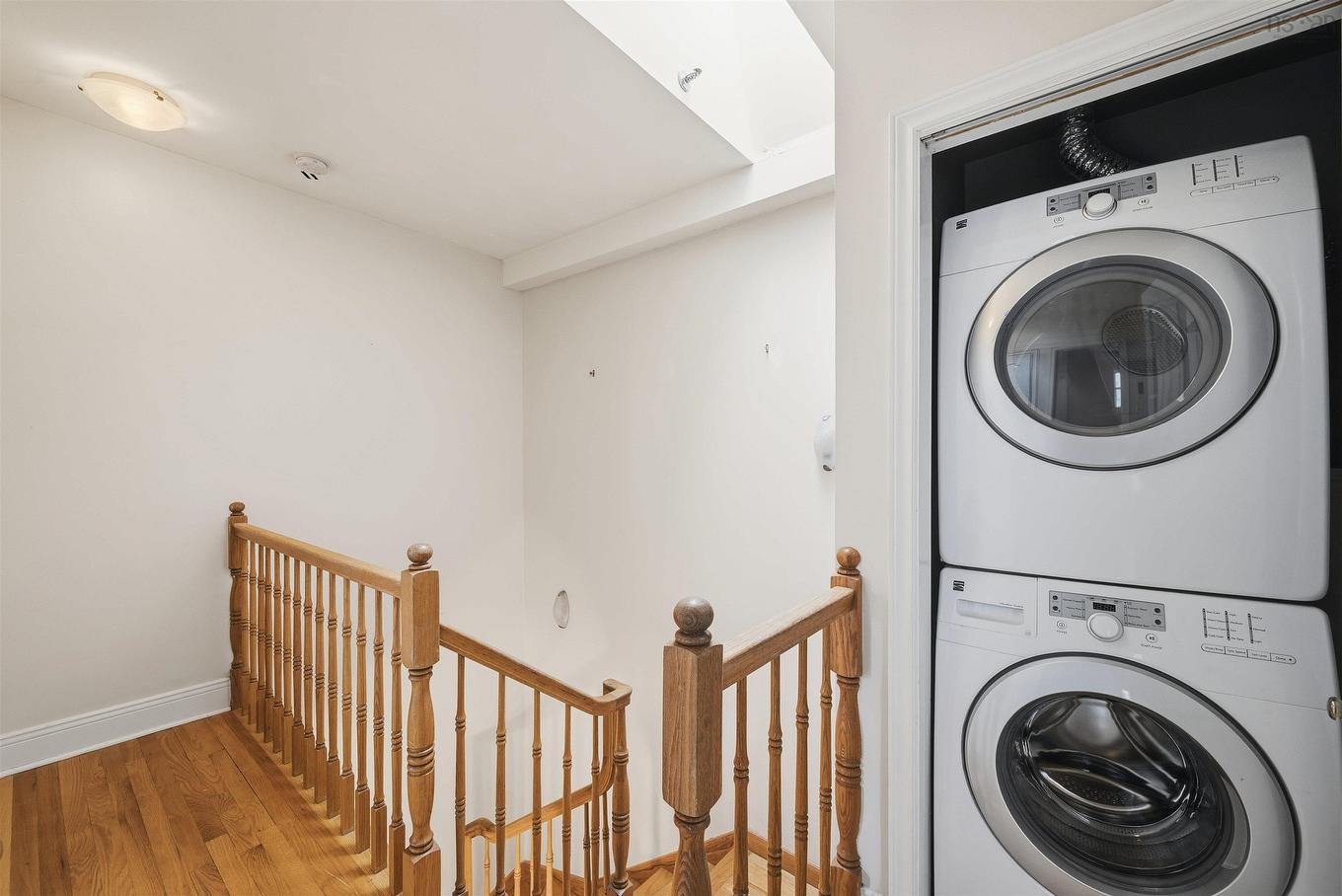 5 1049 South Park Street, Halifax, NS