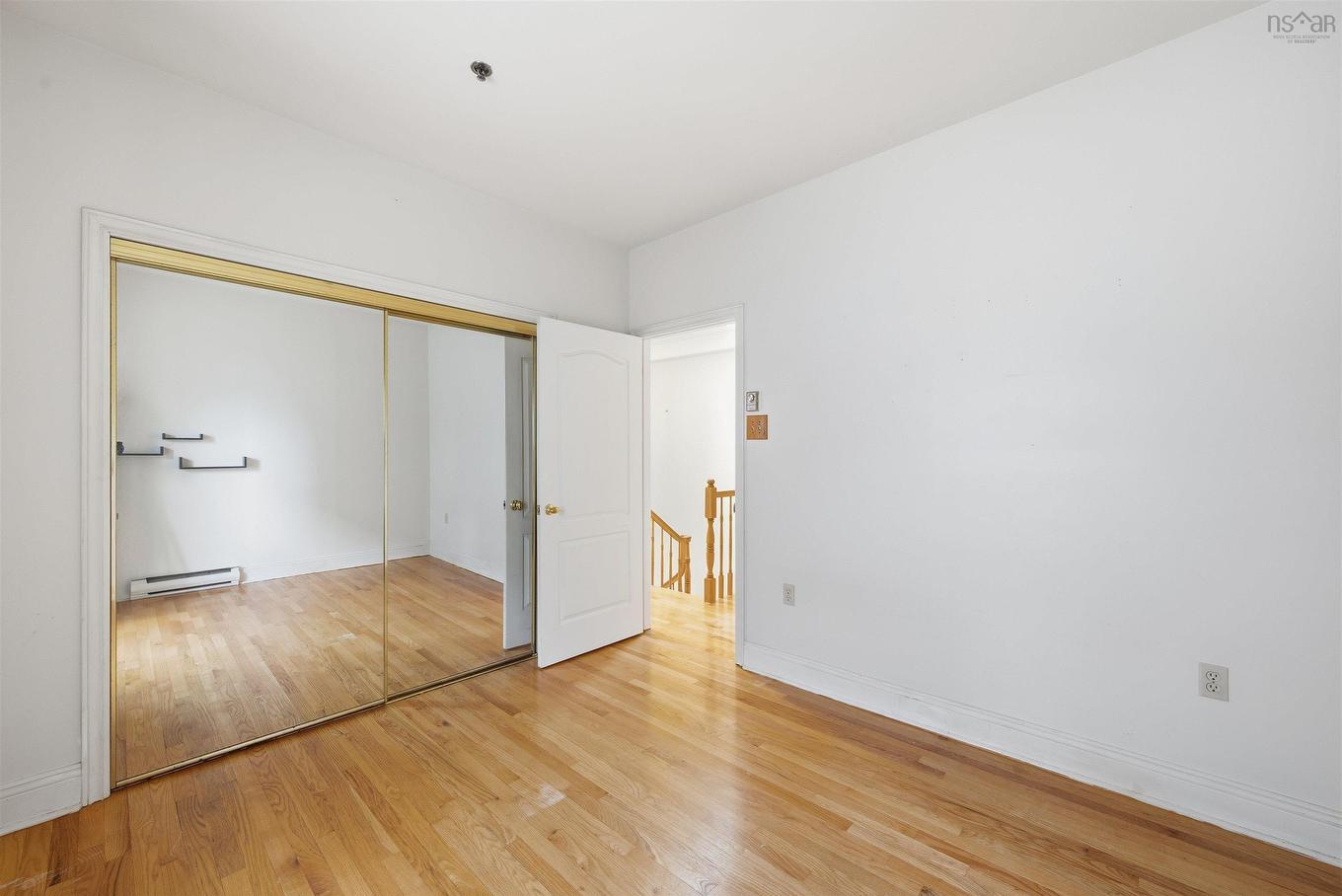 5 1049 South Park Street, Halifax, NS