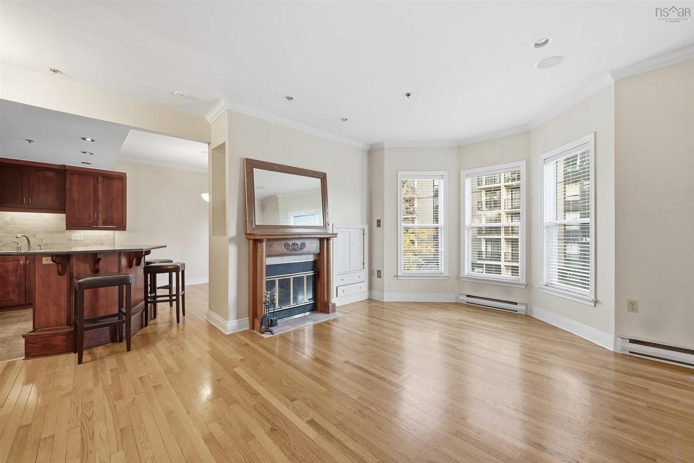 5 1049 South Park Street, Halifax, NS