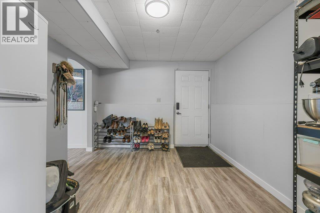 1777 Autumn Road, Kelowna, BC - Indoor Photo Showing Other Room