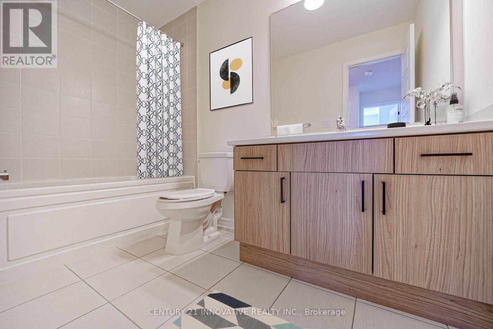 3325 Thunderbird Promenade, Pickering, ON - Indoor Photo Showing Bathroom