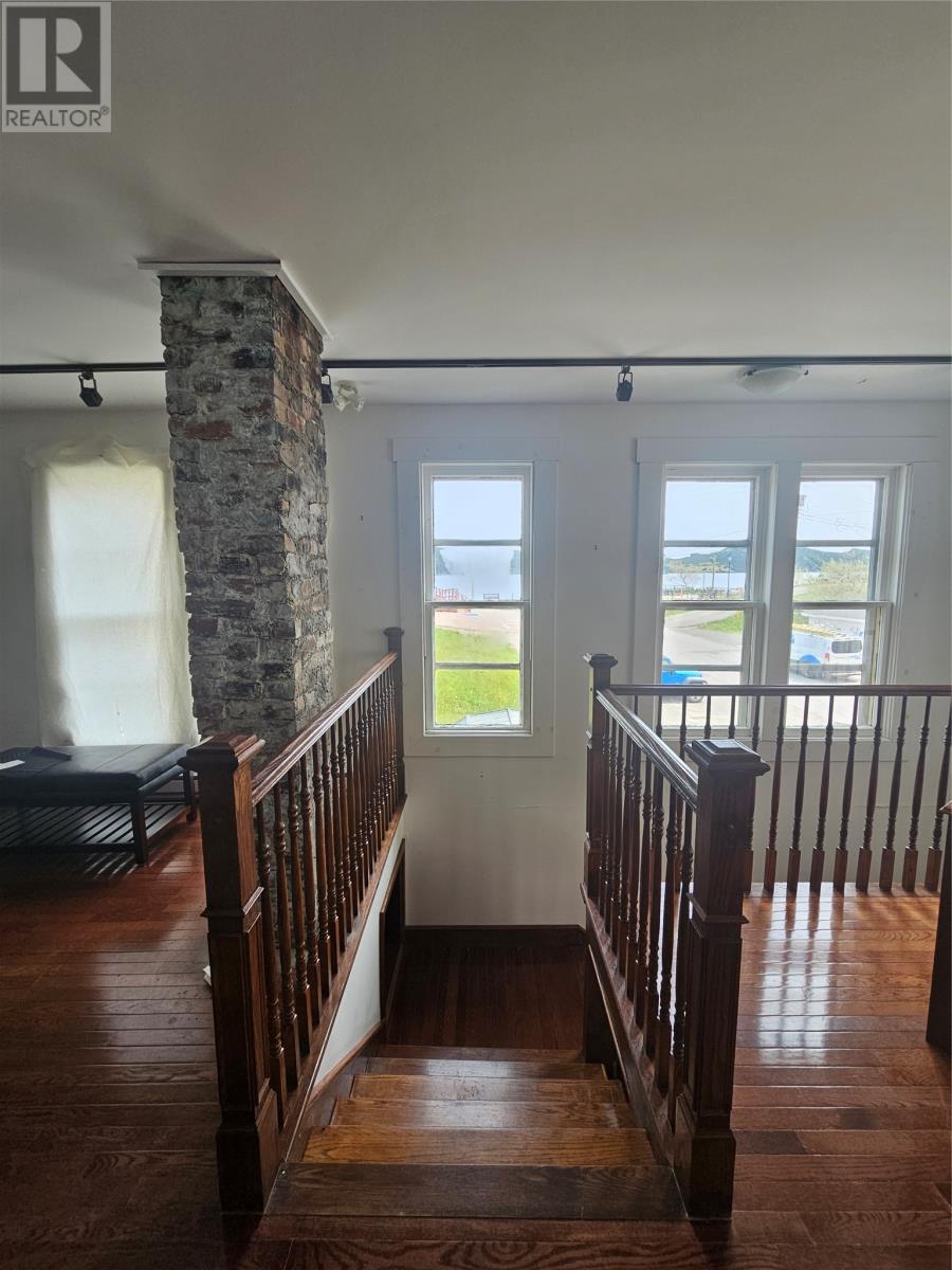 28 Seaview Drive, Burin, NL