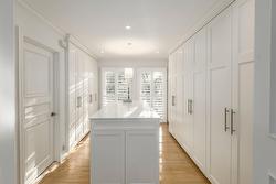 Walk-in closet -