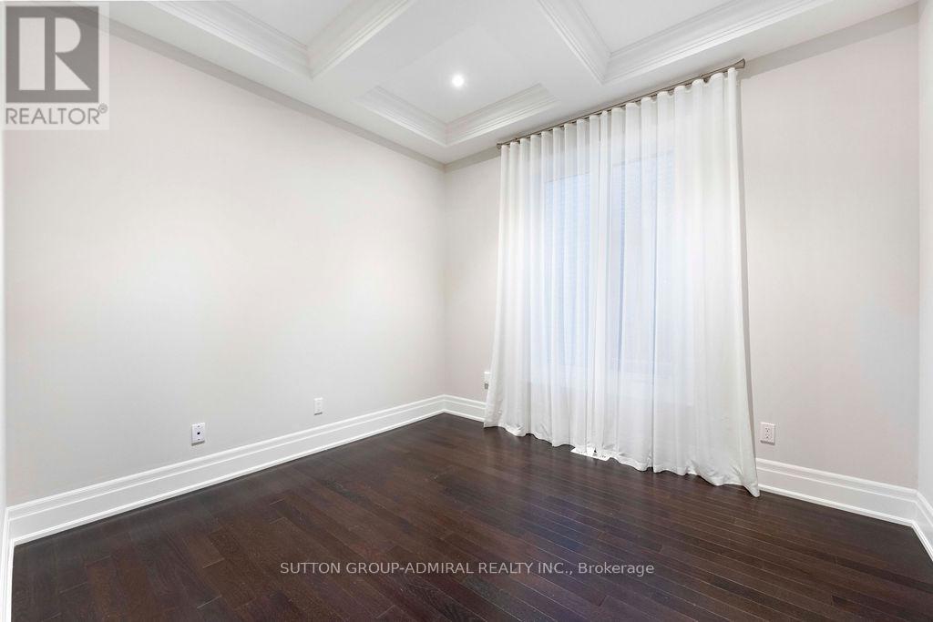 21 Day Lily Crescent, Richmond Hill, ON - Indoor Photo Showing Other Room