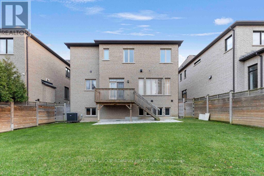 21 Day Lily Crescent, Richmond Hill, ON - Outdoor With Exterior