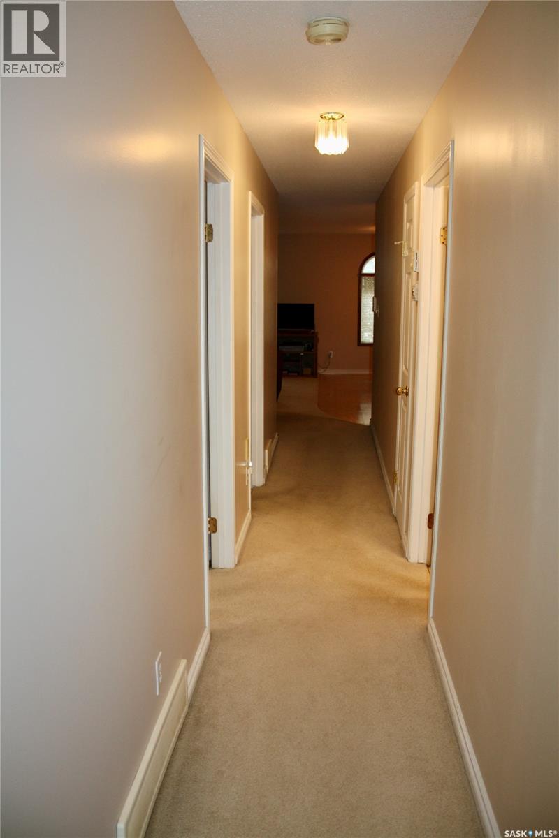 31 Queen Street, Clavet, SK - Indoor Photo Showing Other Room