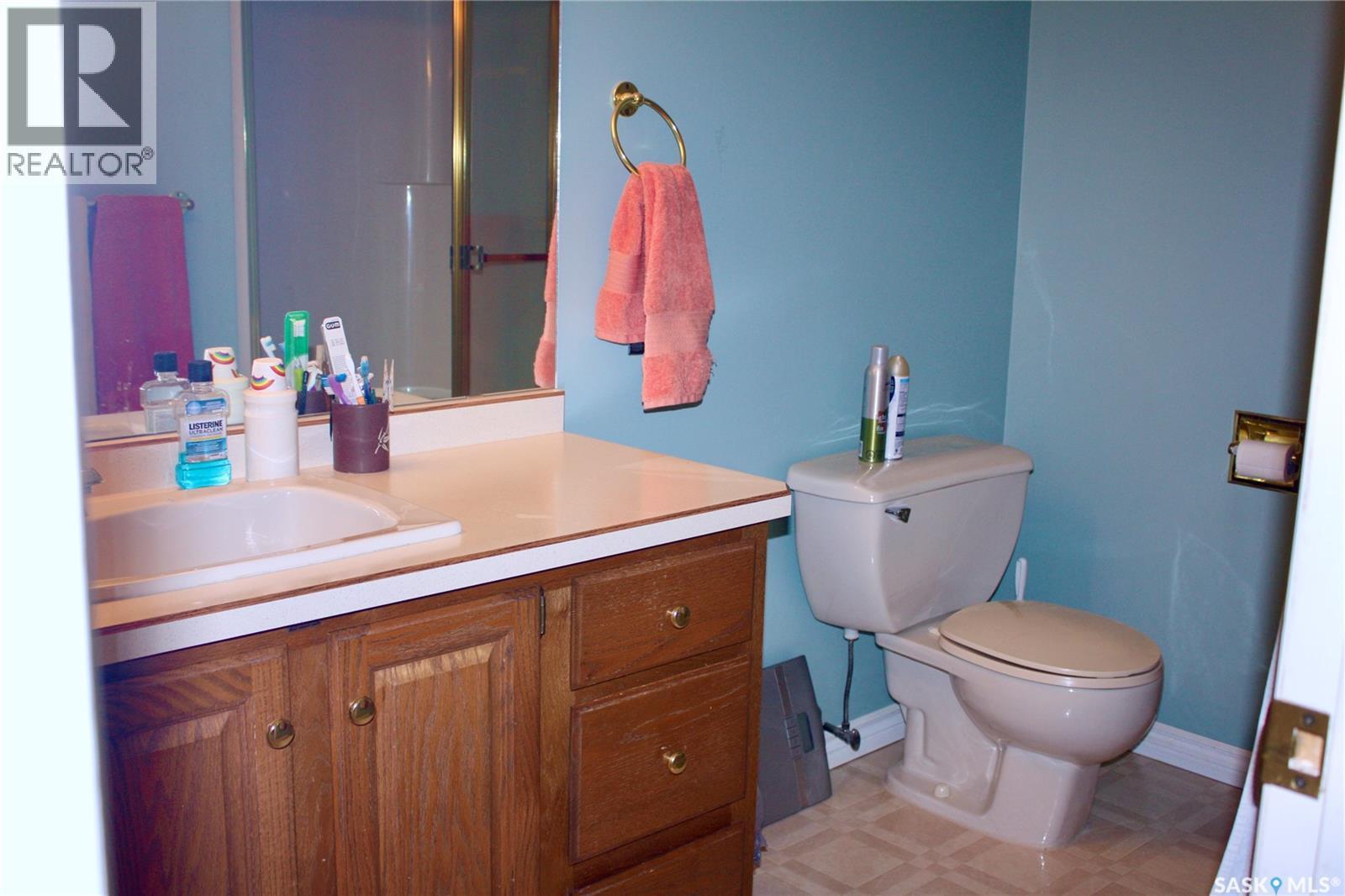 31 Queen Street, Clavet, SK - Indoor Photo Showing Bathroom