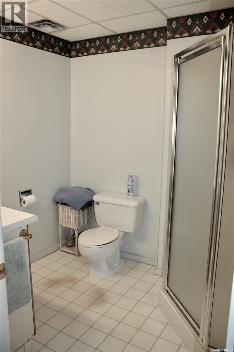 31 Queen Street, Clavet, SK - Indoor Photo Showing Bathroom