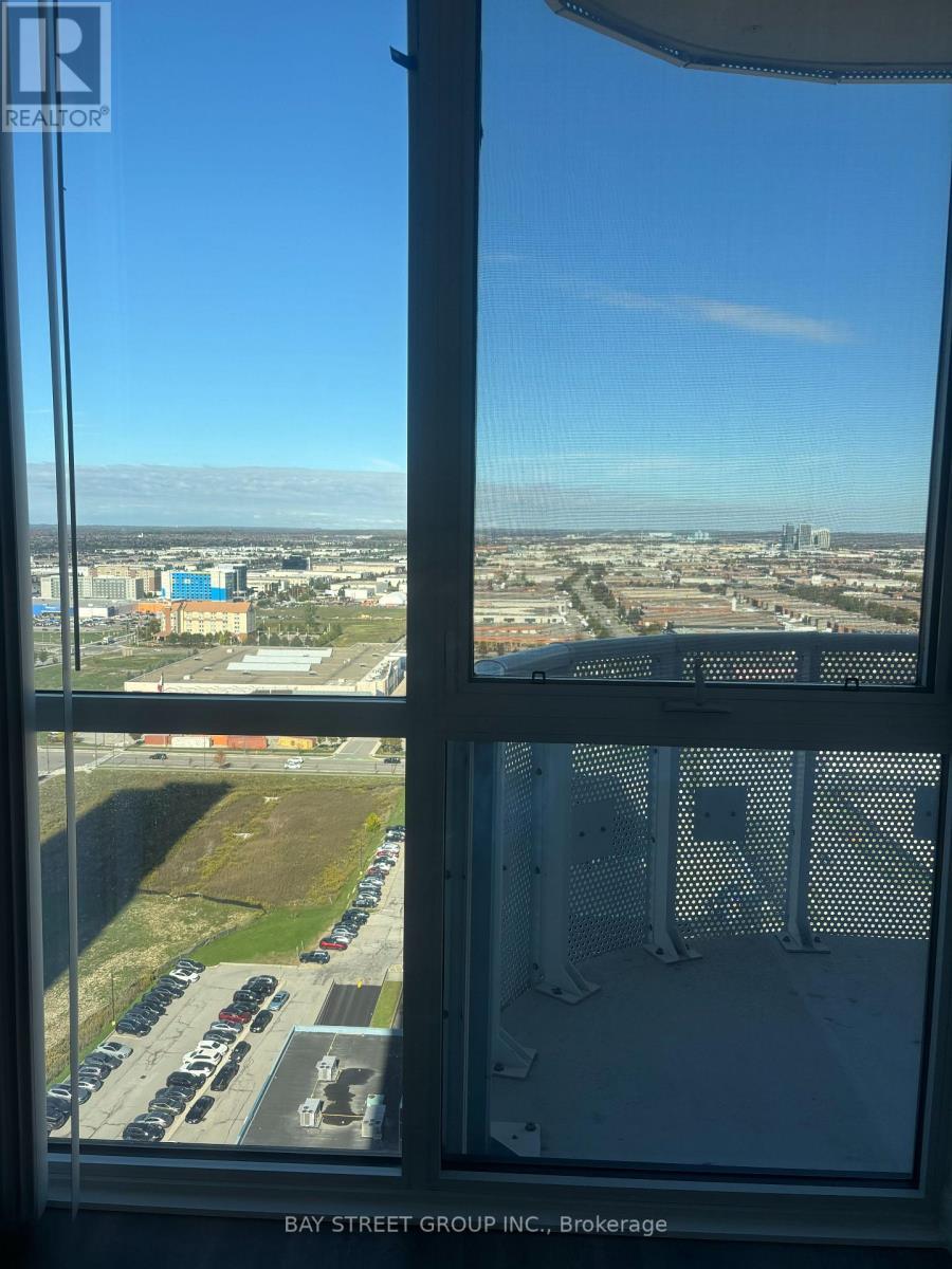 2703 - 8 Interchange Way Street, Vaughan, ON - Photo Showing Other Room