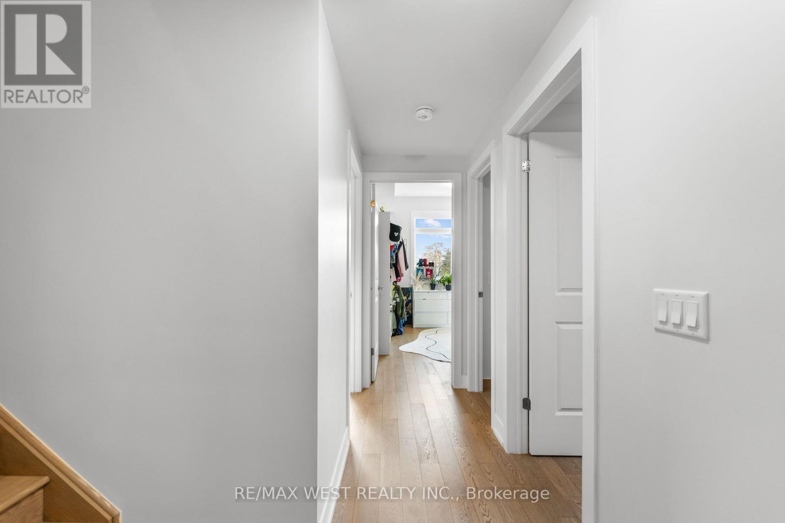 1062 Douglas Mccurdy Common, Mississauga, ON - Indoor Photo Showing Other Room