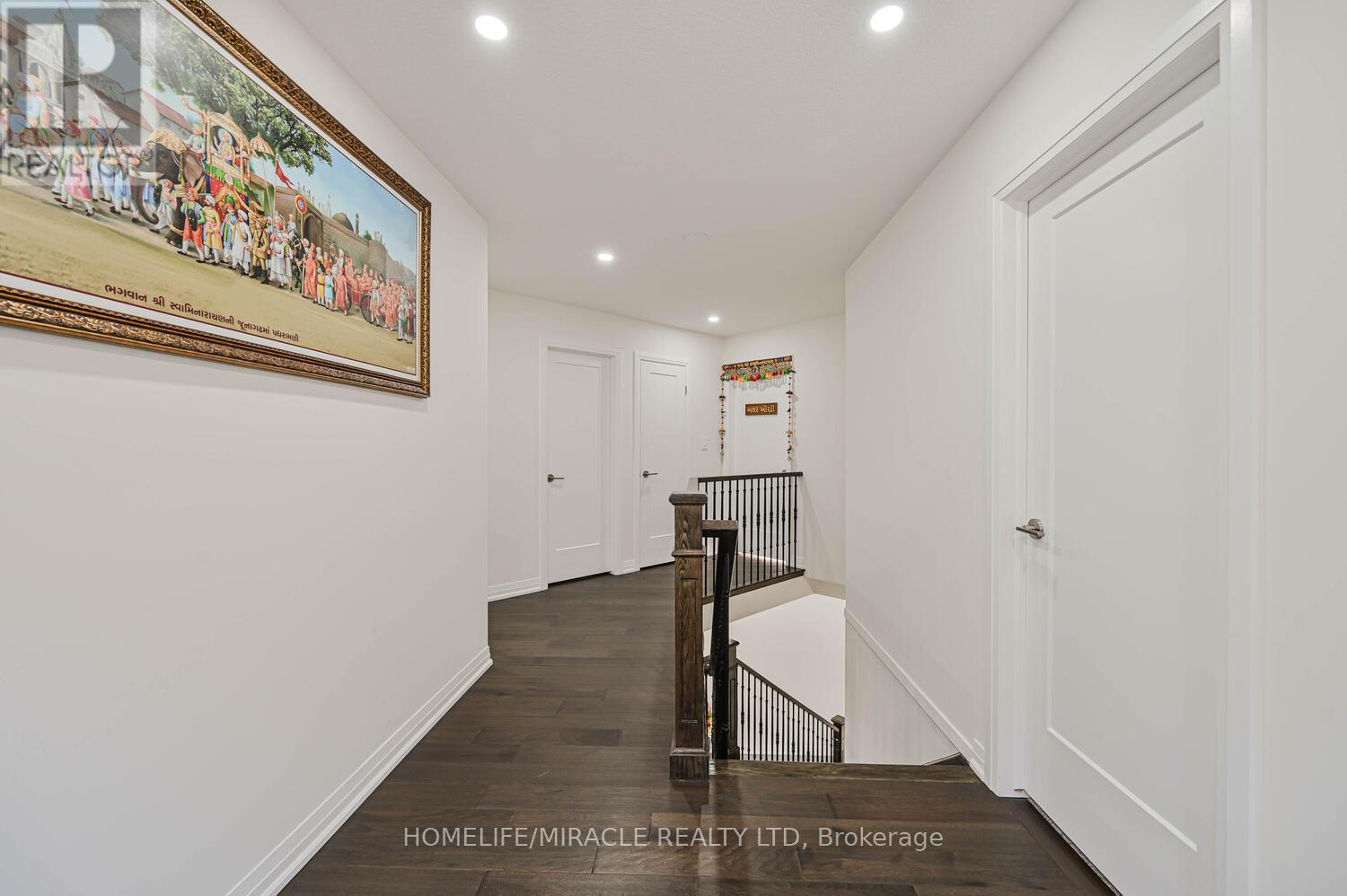 160 Cittadella Boulevard, Hamilton, ON - Indoor Photo Showing Other Room