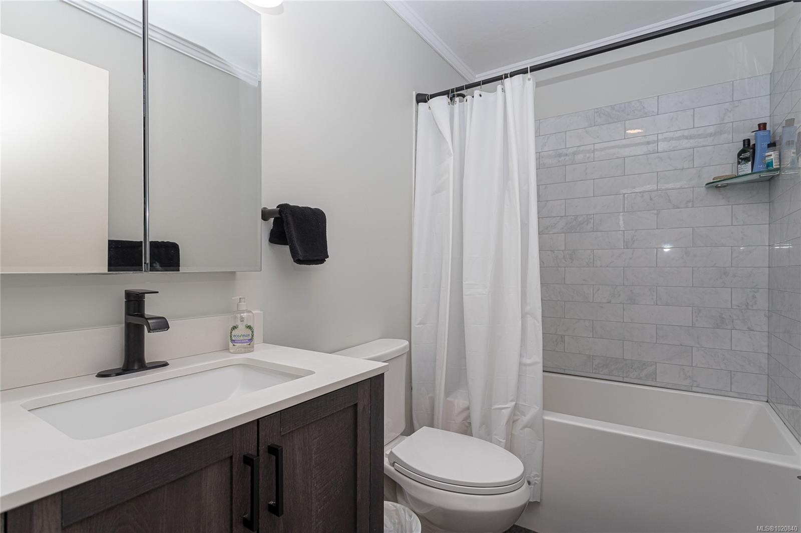 6-9 Buttertubs Dr, Nanaimo, BC