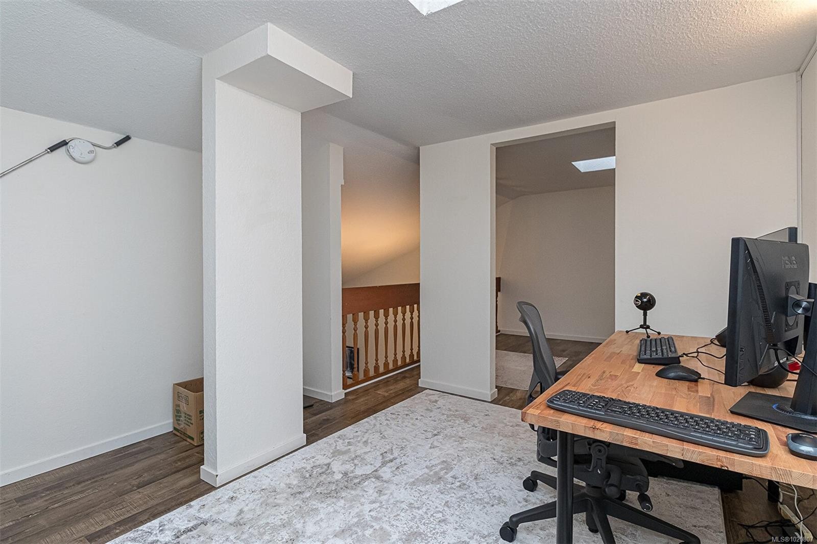 419-1005 Mckenzie Ave, Saanich, BC - Indoor Photo Showing Office