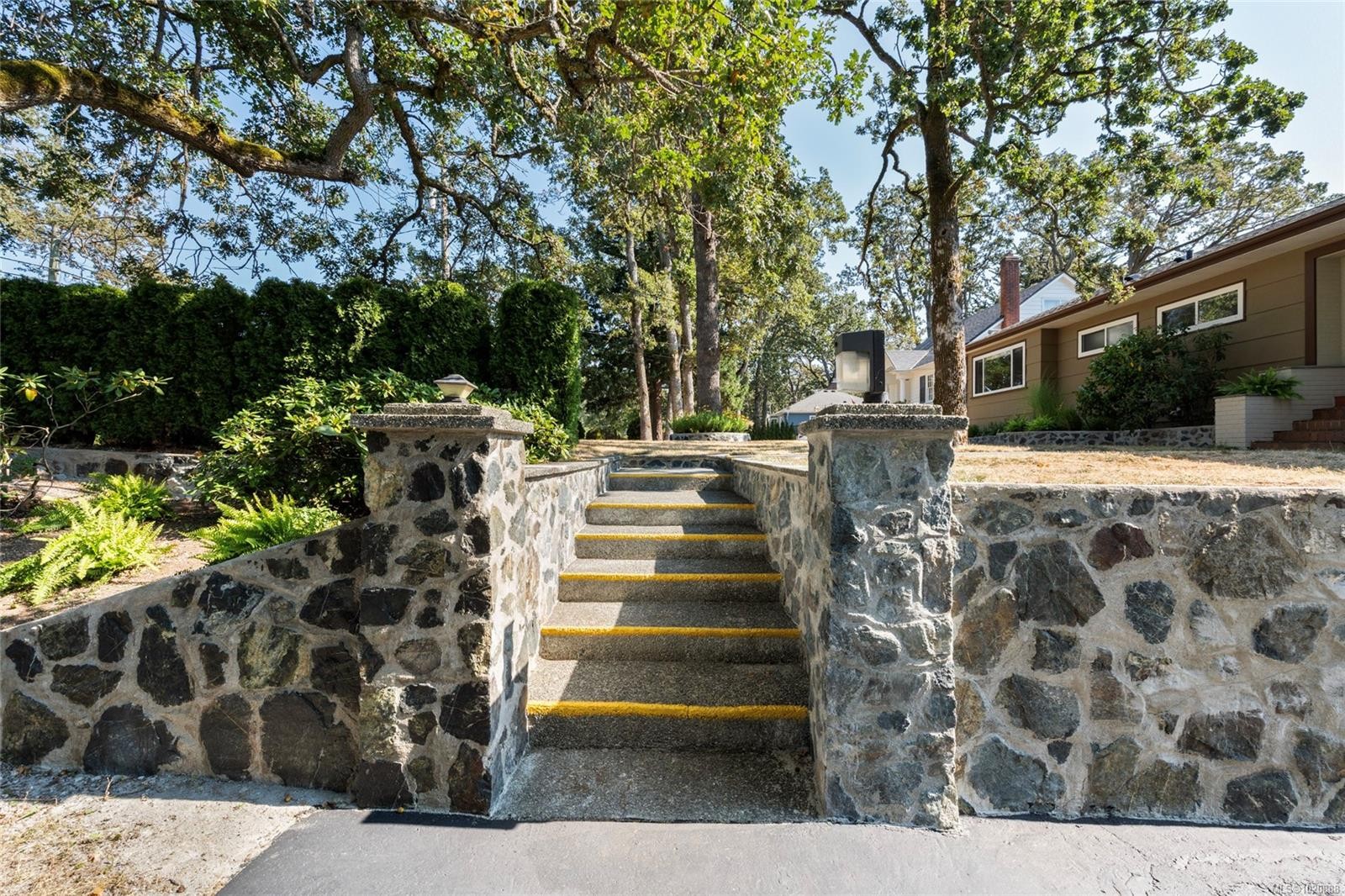 3944 Cedar Hill Cross Rd, Saanich, BC