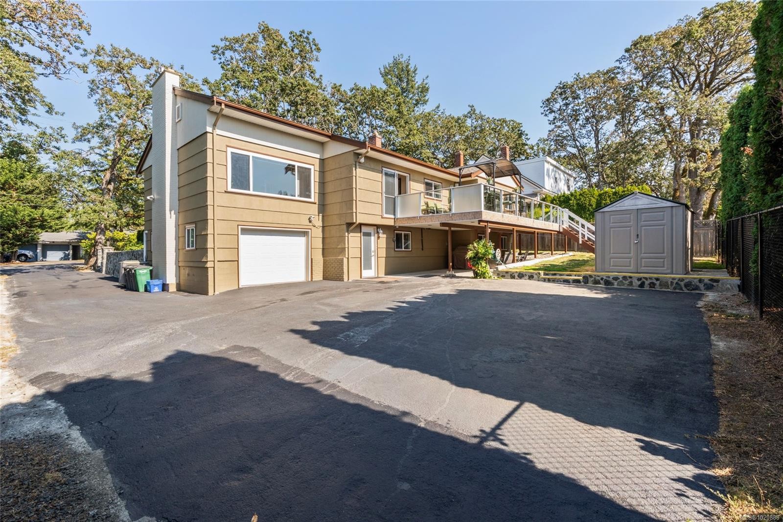 3944 Cedar Hill Cross Rd, Saanich, BC