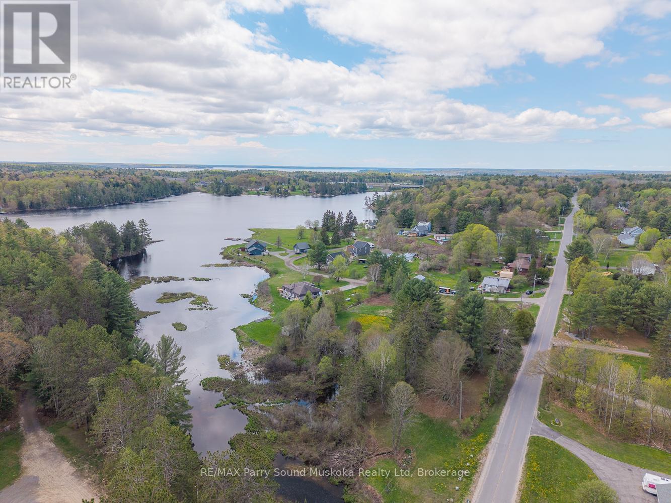 63 Pineridge Drive, Mcdougall, ON