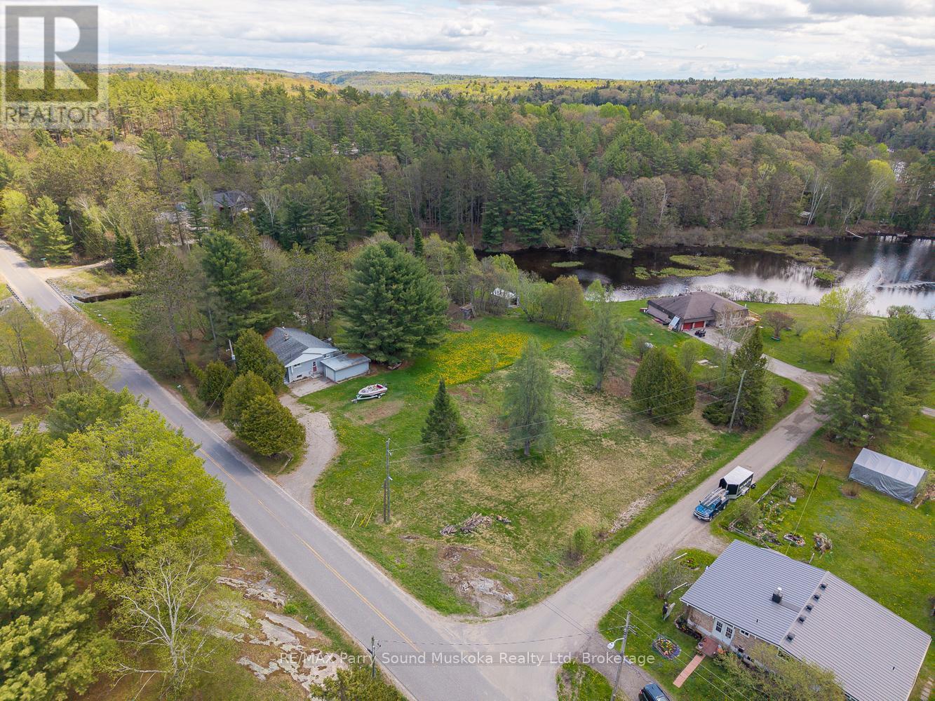 63 Pineridge Drive, Mcdougall, ON