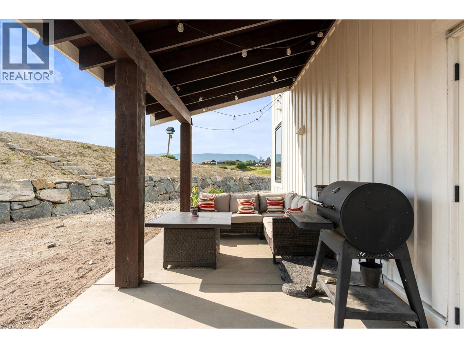 2589 Young Road, Spallumcheen, BC - With Exterior