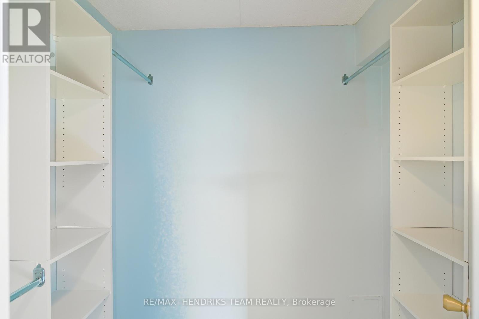 417 - 196 Scott Street, St. Catharines (Fairview), ON -