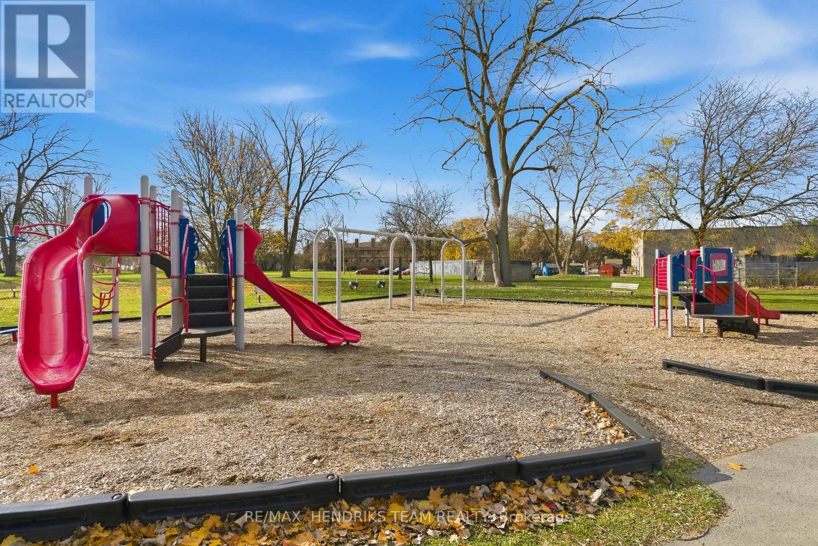 417 - 196 Scott Street, St. Catharines (Fairview), ON - Outdoor