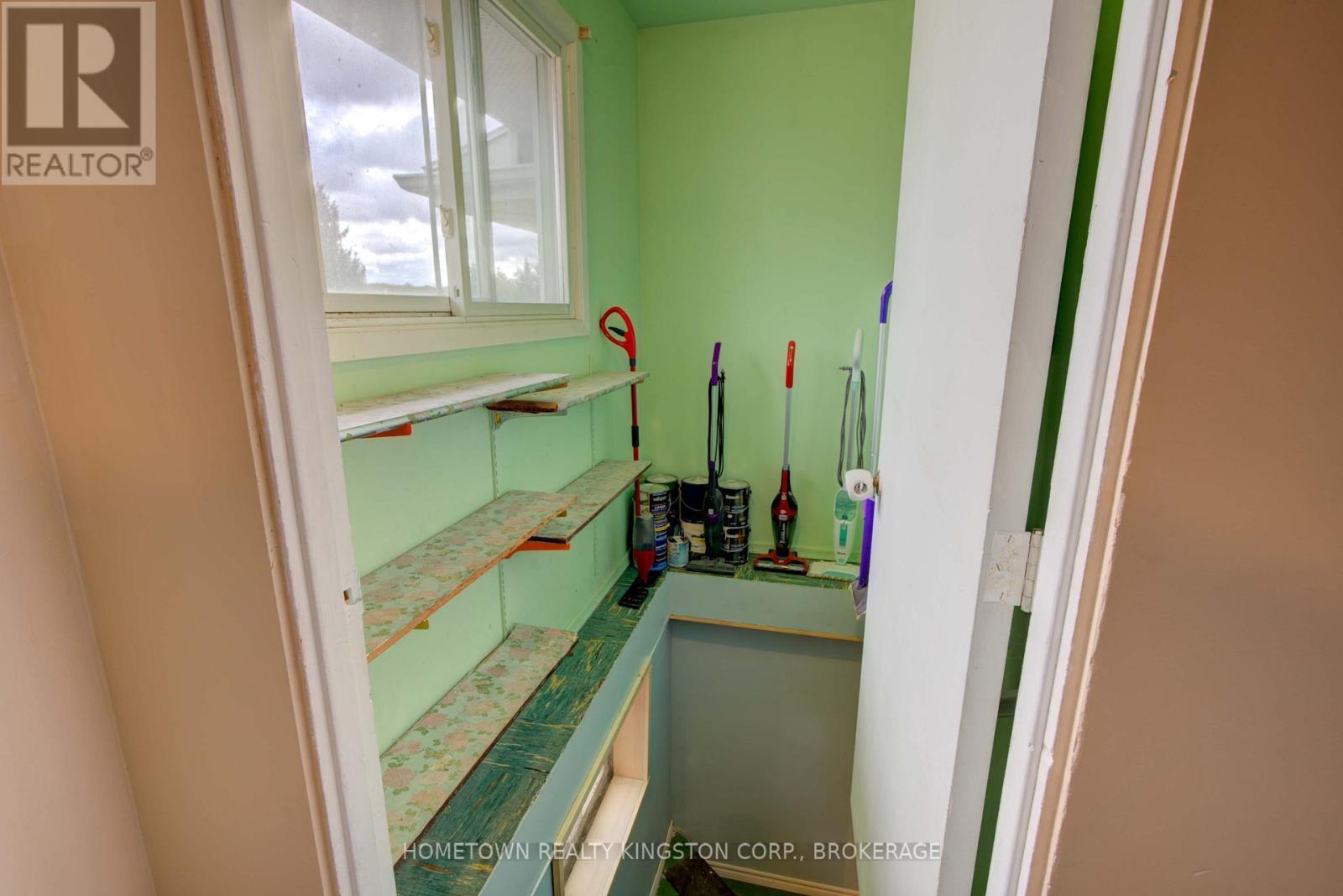 5314-5316 Highway 38, Frontenac (Frontenac South), ON - Indoor Photo Showing Other Room