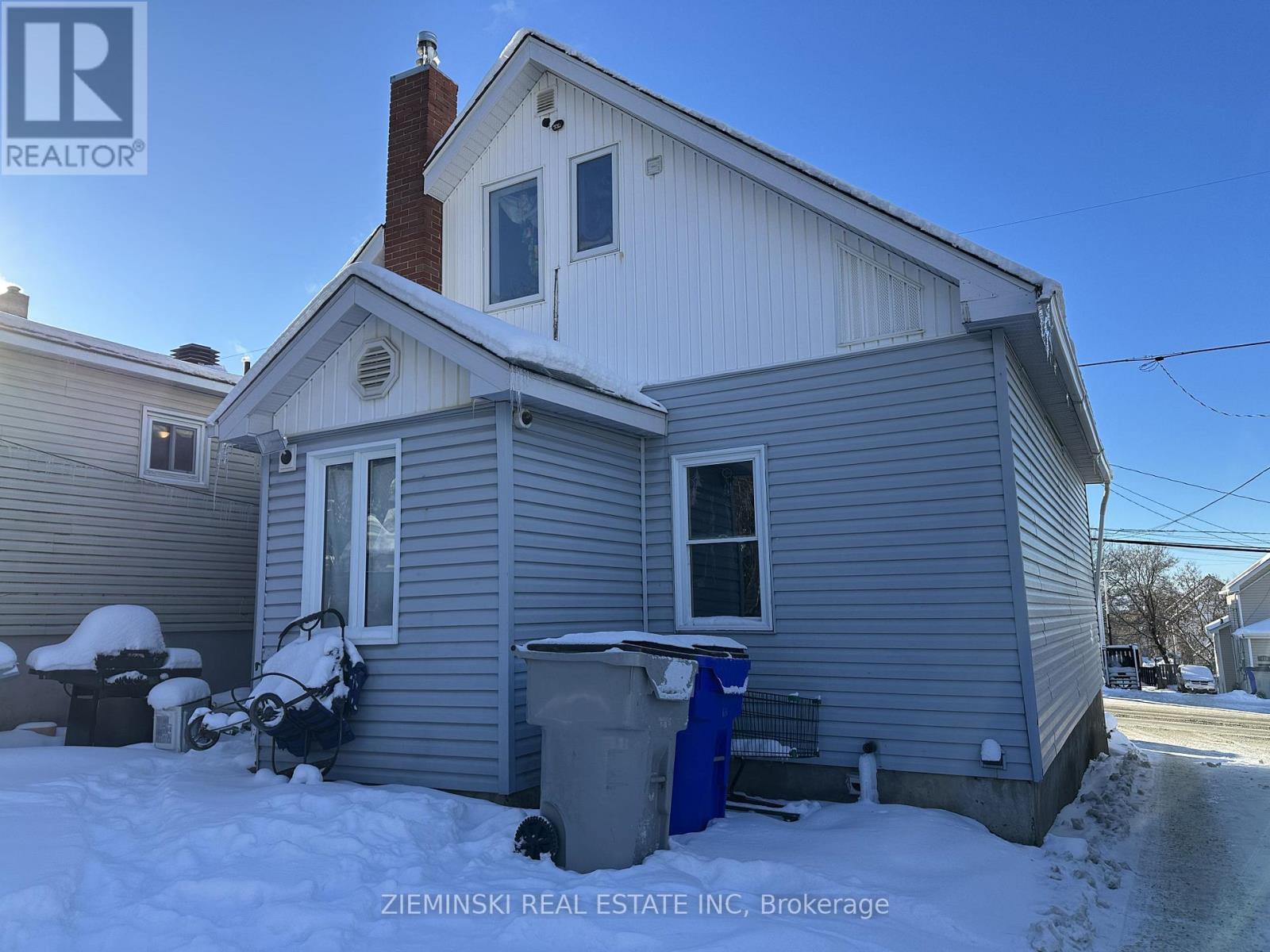 148 Pine Street N, Timmins (Tne - Hill District), ON - Outdoor With Exterior