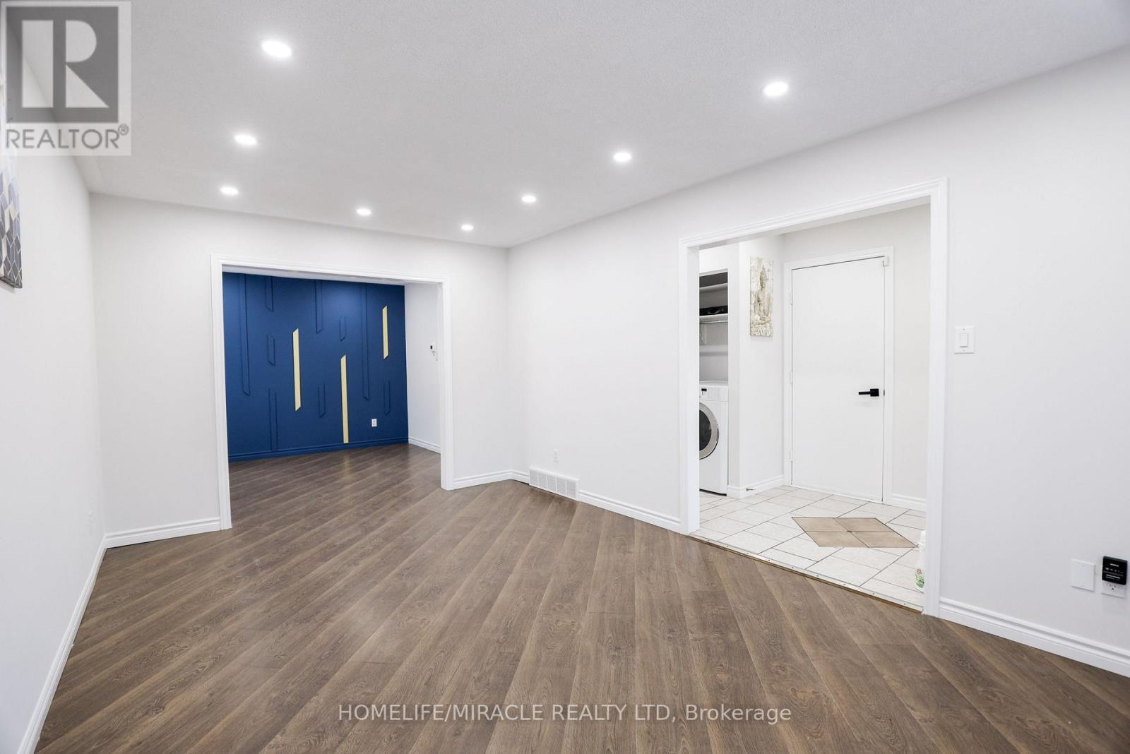 Main - 699 Classic Drive, London East, ON - Indoor Photo Showing Other Room