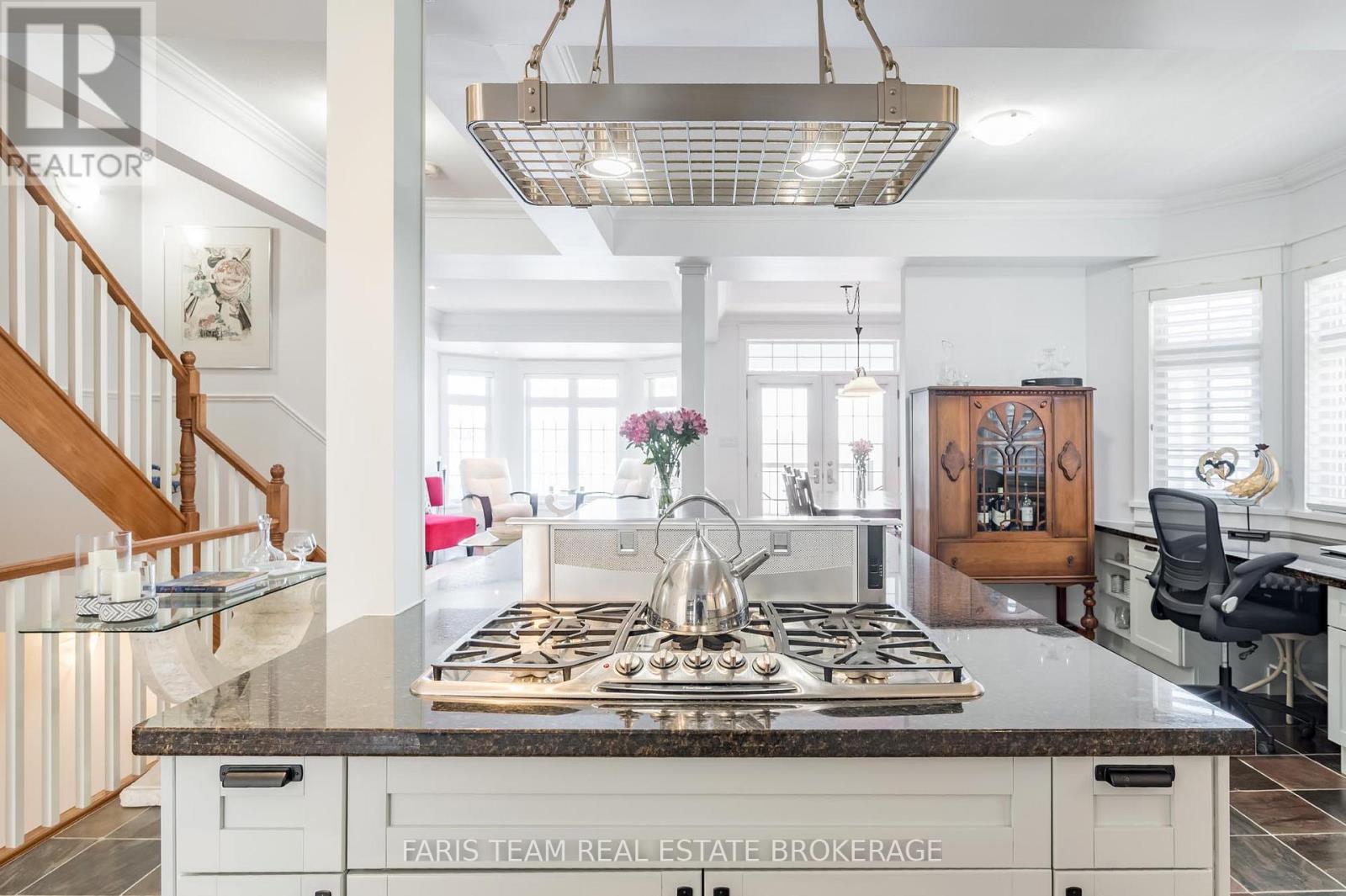 12 - 155 William Street, Midland, ON - Indoor Photo Showing Kitchen