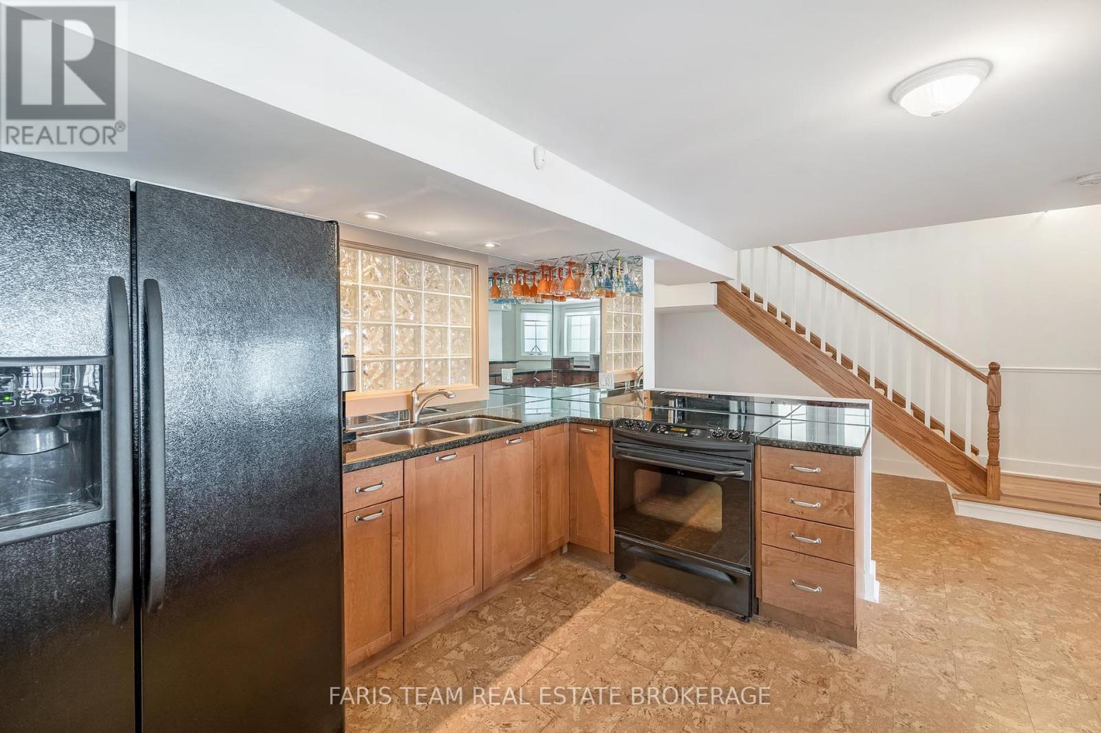 12 - 155 William Street, Midland, ON - Indoor