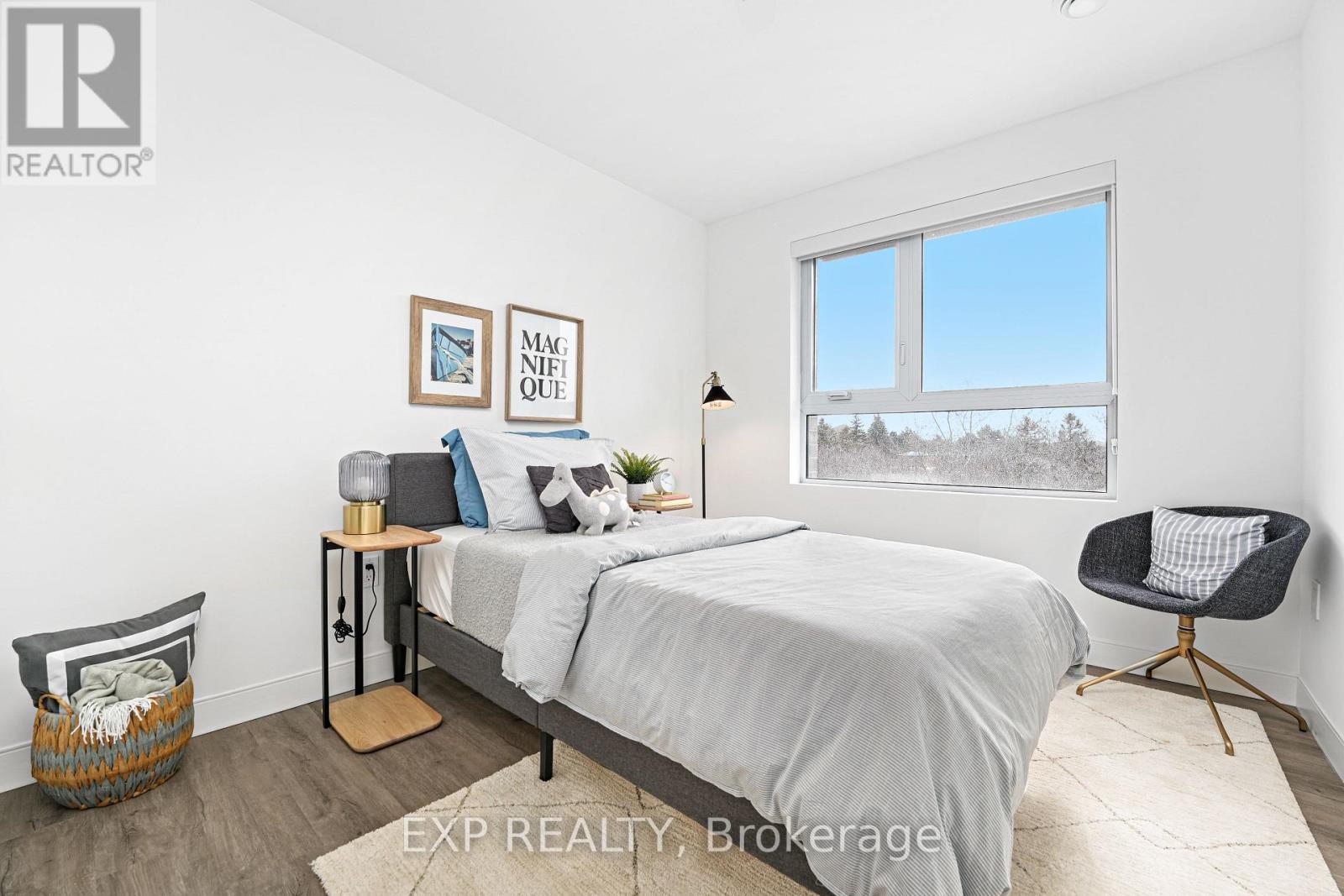 Bedroom 2 - Th2 - 100 Manett Crescent, Brampton, ON